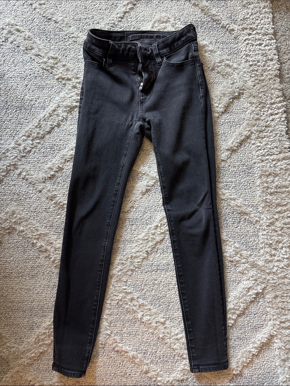 American Eagle Outfitters Black Skinny Jeans - Sleek Stretch Design